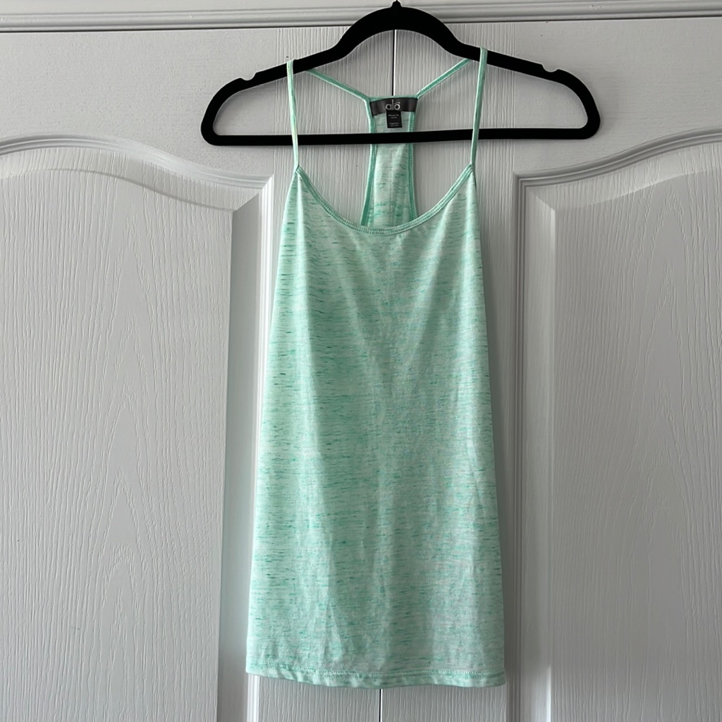 Euc Alo Yoga Top